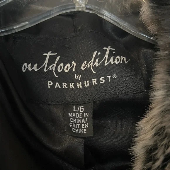 Parkhurst Black Puffer with oversized Brown Faux Fur Collar - Picture 3 of 4